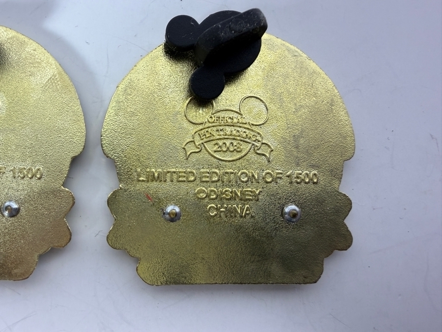 Pair Of Vintage 2008 Limited Edition of 1,500 Disney Classic Mickey Mouse Trading Pins [Photo 4]