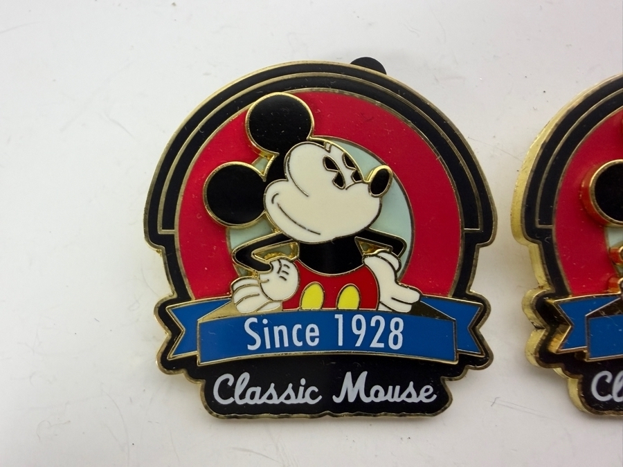 Pair Of Vintage 2008 Limited Edition of 1,500 Disney Classic Mickey Mouse Trading Pins [Photo 2]