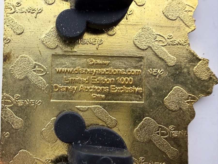Vintage Disney Auctions Exclusive Limited Edition of 1,000 Trading Pin 'Come With Me To Neverland' Poster Pin Featuring Peter Pan and Limited Edition of 3,000 Disneyland Resort 60th Anniversary Diamond Celebration 'D' Pin Featuring Dumbo [Photo 6]