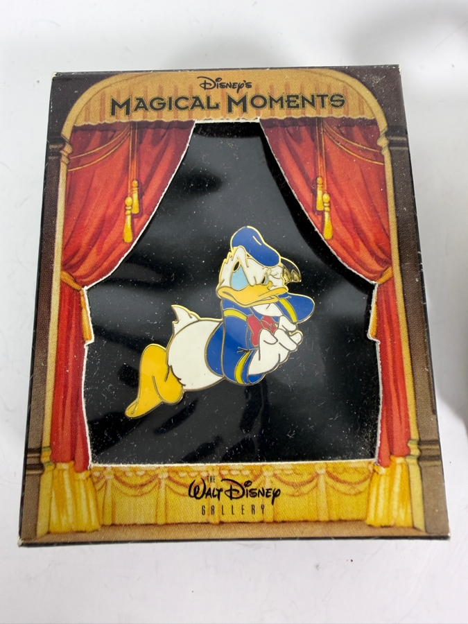 Limited Edition Disney Cinderella Marquee Collection Photo Frame Pin and Limited Edition Walt Disney Gallery Donald Duck 65th Anniversary 'Magical Moments' Trading Pin [Photo 3]