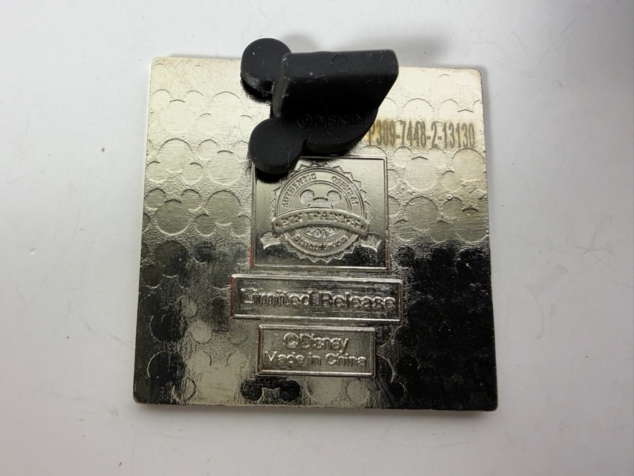 Pair of Limited Release Disney Trading Pins [Photo 4]