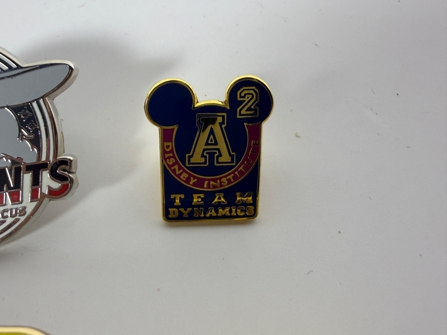 (13) Vintage Disney Trading Pins [Photo 8]