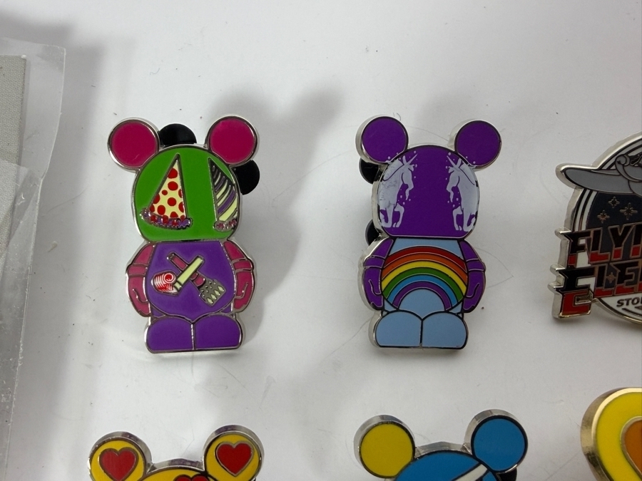 (13) Vintage Disney Trading Pins [Photo 3]