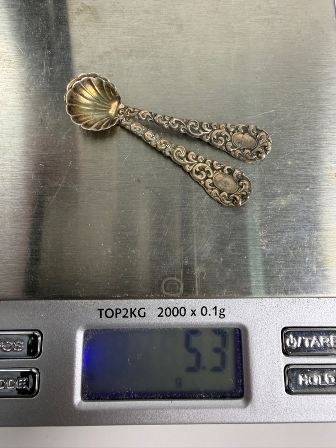 Pair Of Vintage Whiting Manufacturing Company Imperial Queen Pattern Sterling Silver Shell Bowl Salt Spoons 2'L 5.3g [Photo 5]
