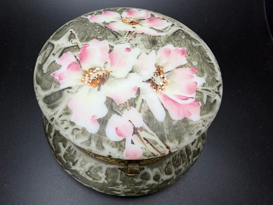 Vintage C F Monroe Kelva Hand Painted Opaque Blown Molded Glass Dresser Box With Wild Roses 4.5'W X 2.5'H [Photo 2]