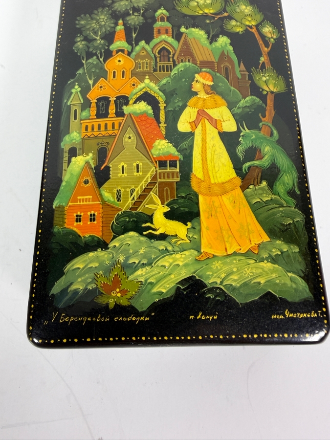 Two Vintage Russian Hand Painted Papier Mache Lacquer Trinket Boxes With Fairy Tale Scenes 5'W And 4'W [Photo 8]