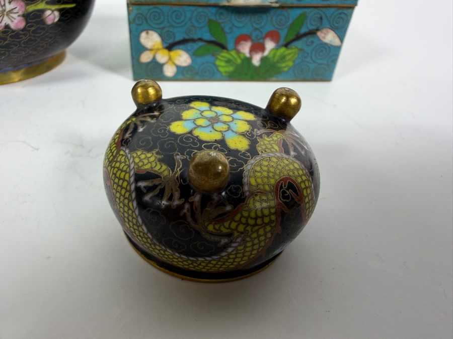 Collection Of Four Vintage Chinese Cloisonne Enamel Items Including Lidded Censer Boxes And Miniature Bowls 1.5' - 2.5'H [Photo 9]