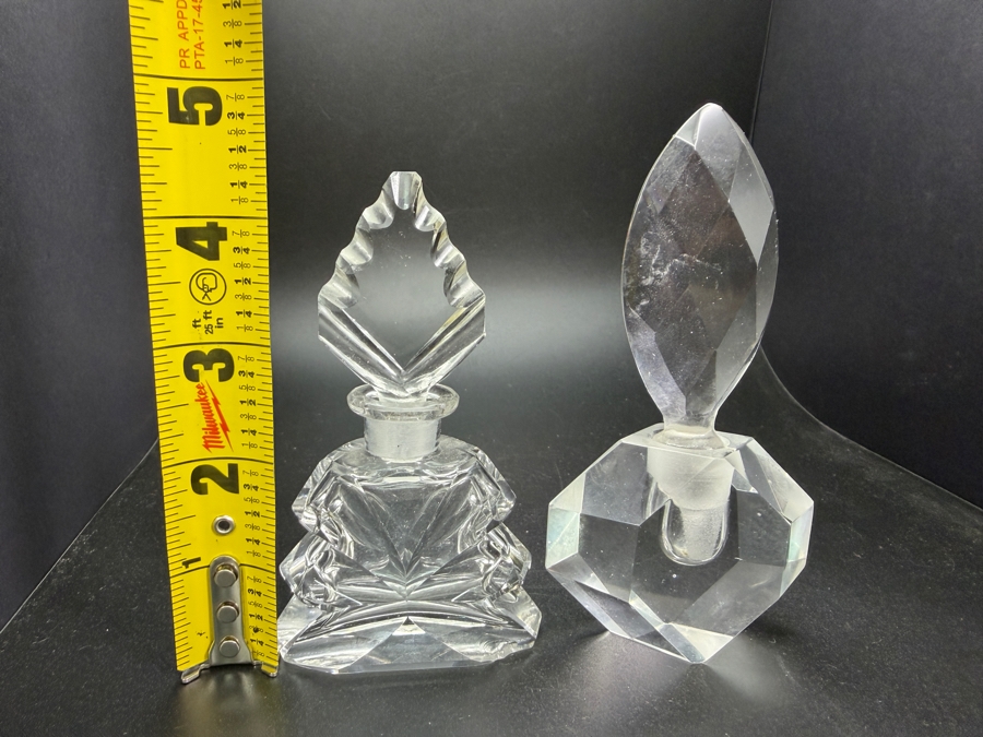Pair Of Vintage Czechoslovakia Art Deco Faceted Clear Glass Perfume Bottles With Large Sculptural Stoppers 4.5' - 5'H [Photo 3]