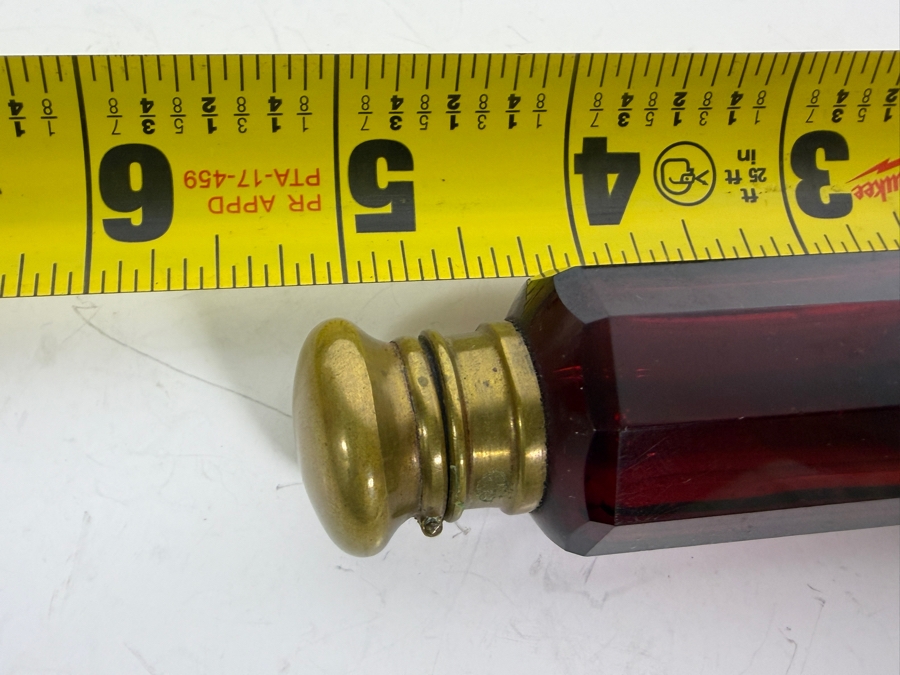 Antique Victorian Faceted Ruby Red Glass Double Ended Scent Bottle With Hinged Brass Caps And Glass Stoppers 5'L [Photo 6]