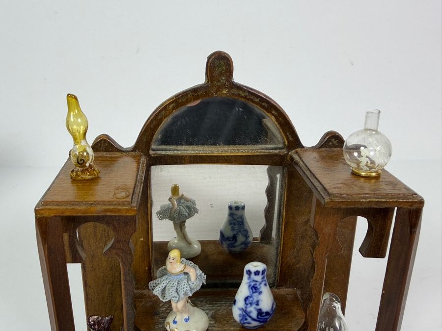 Vintage Shackman Japan Dollhouse Miniature Wooden Vanity Dressing Table Cabinet With Mirror And Six Assorted Knick Knacks [Photo 10]