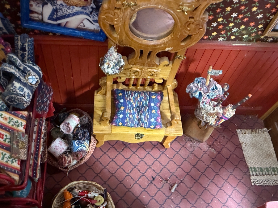 Vintage French Themed Diorama Room Box Shop Entitled La Boutique Provencale With Miniature Accessories And Figurines 11'W X 10.5'D X 13'H - See Photos [Photo 17]