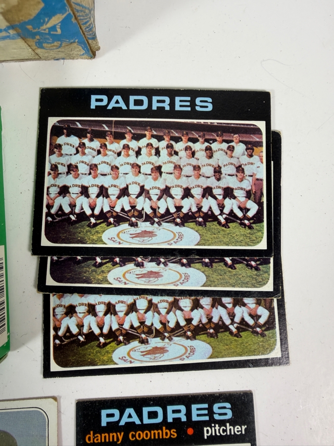 Collection of Vintage Baseball Cards - Some New Old Stock Packs - See Photos [Photo 3]