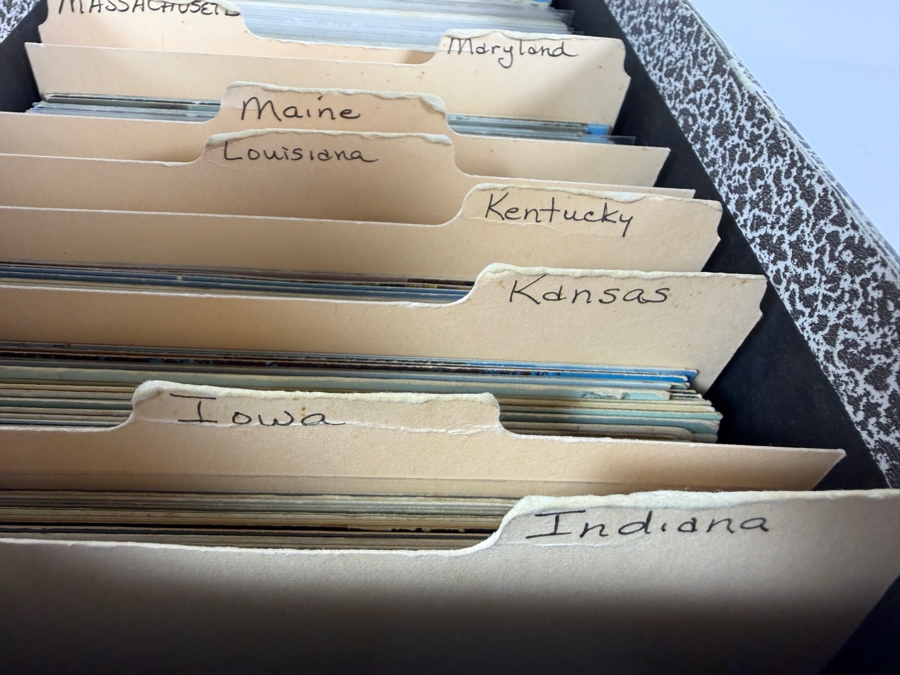 Collection of Vintage State Postcards From Various States Including Maryland, Massachusetts and Michigan - See Photos [Photo 3]