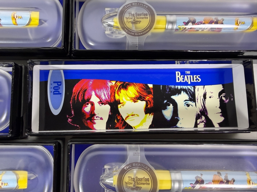 (8) New Old Stock The Beatles Yellow Submarine Limited Edition Individually Numbered Collectible Memorabilia Pod Pens By The CDM Company Lot 2 of 2 [Photo 5]