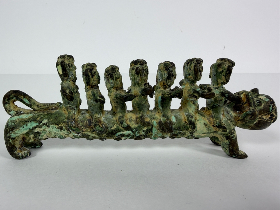 Old Bronze Artifact Sculpture with Multi-Figures Mounting a Mythical Leopard Creature 7W X 2.75H Heavy Weighs 706.1g [Photo 3]