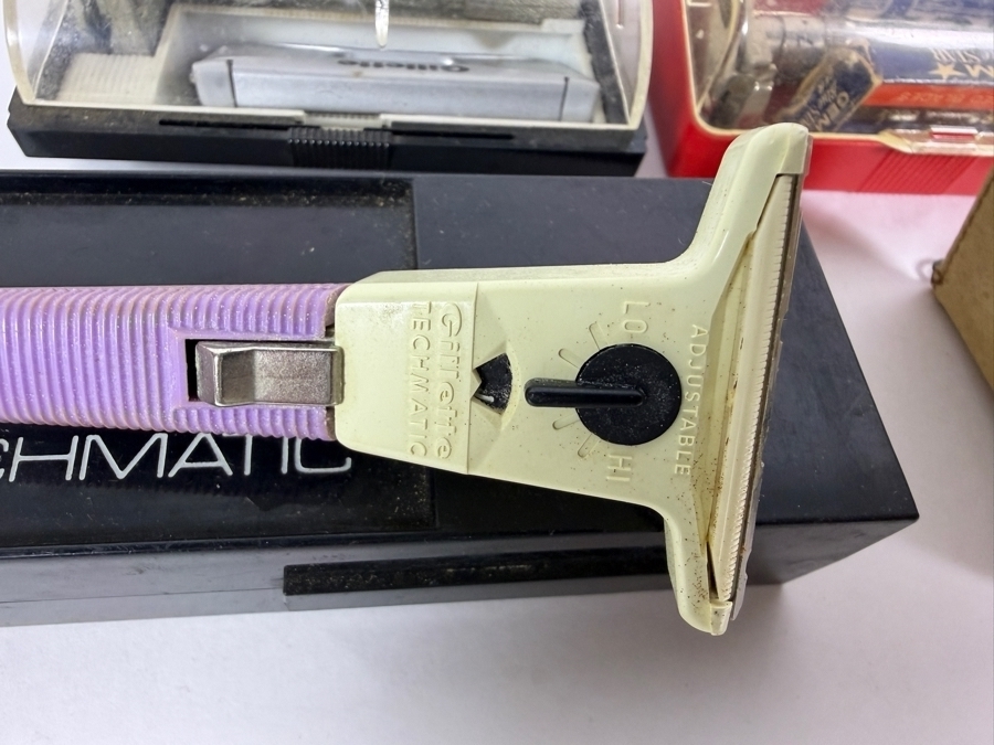 Collection of (4) Vintage Gillette Razors [Photo 6]
