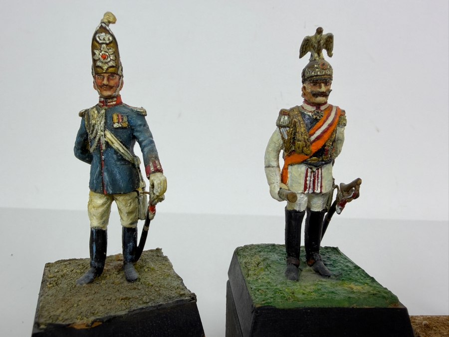 (4) Hand-painted Military Figures Models [Photo 5]