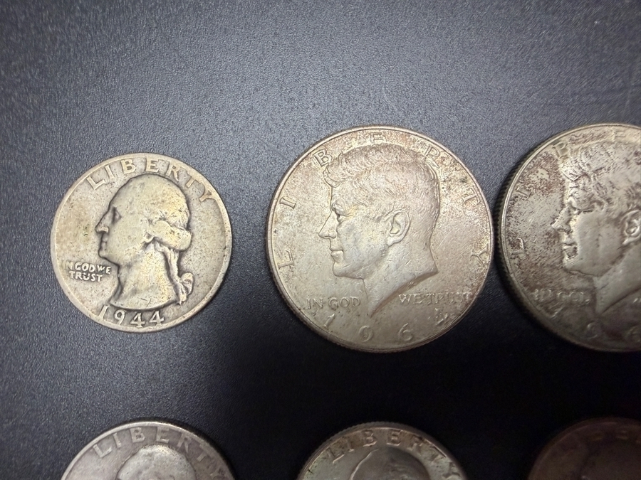 (10) US Silver Washington Quarters and (2) US Silver Kennedy Half Dollars [Photo 4]