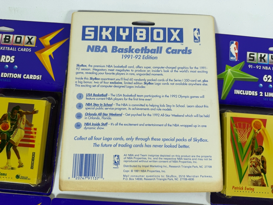 (8) Vintage 1991-92 Factory Sealed Blister Packs Of SkyBox NBA Basketball Cards - 496 Cards Total Featuring Charles Barkley [Photo 6]