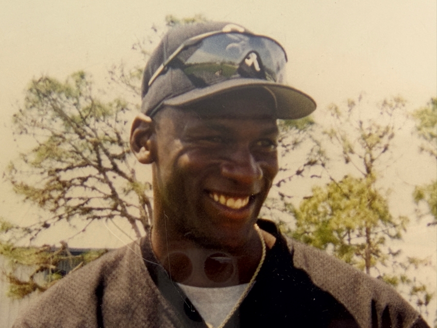 Candid Photograph of Michael Jordan Posing with Fan 8 X 10 and (2) Limited Edition 1994 Upper Deck Michael Jordan Baseball Rookie Cards [Photo 2]