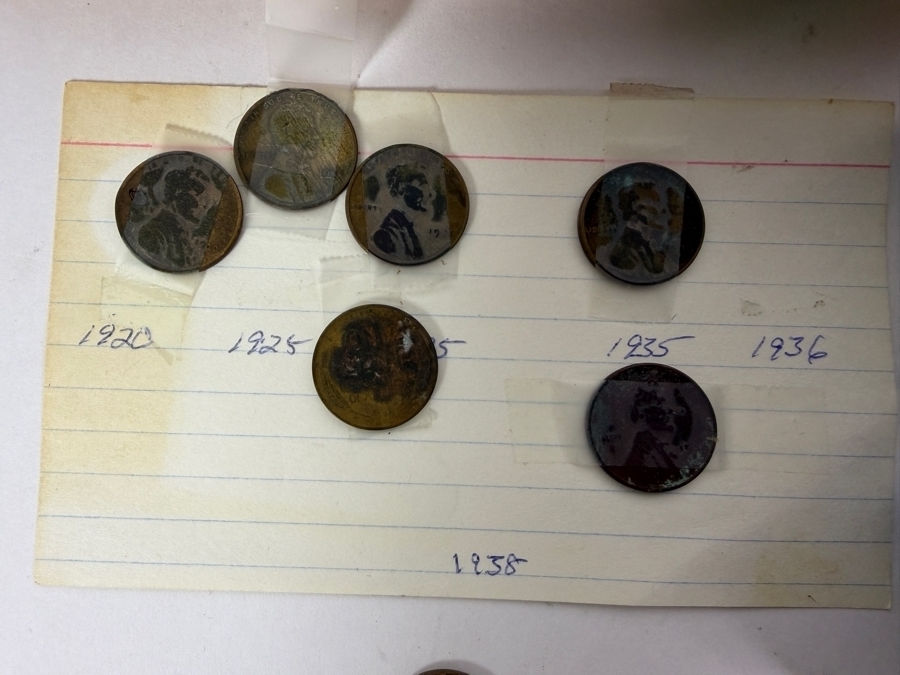 Collection of Vintage United States Lincoln Pennies Cents Plus 1900 Indian Head Cent [Photo 5]