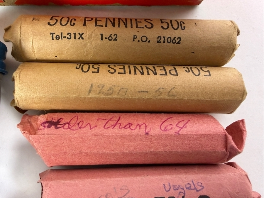 Collection of Vintage United States Lincoln Pennies Cents Plus 1900 Indian Head Cent [Photo 11]