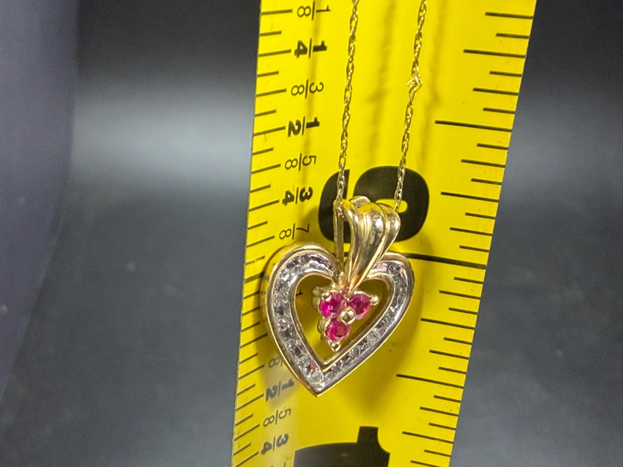 10k Gold Diamond Pendant with 10k Gold 18' Chain Necklace 2.2g [Photo 10]