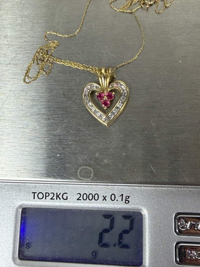 10k Gold Diamond Pendant with 10k Gold 18' Chain Necklace 2.2g [Photo 9]