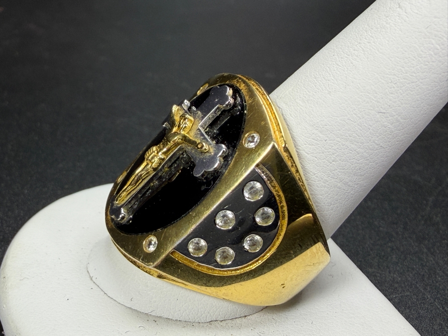 Vintage Sterling Silver Men Crucifix Shield Ring Featuring Carved Black Onyx Inlay And CZ Accents Signed BSI Size 12.25 14.2g [Photo 4]