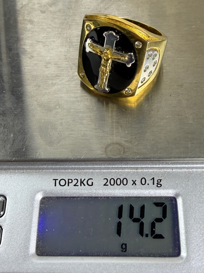 Vintage Sterling Silver Men Crucifix Shield Ring Featuring Carved Black Onyx Inlay And CZ Accents Signed BSI Size 12.25 14.2g [Photo 10]