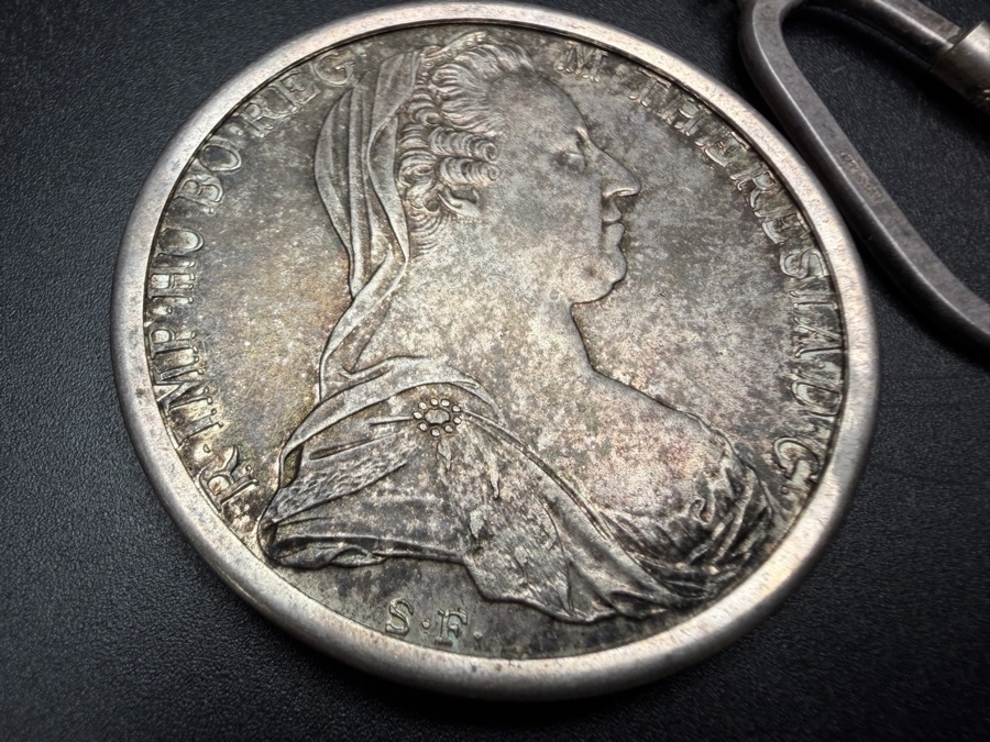 Vintage Austrian Silver 1780 Maria Theresa Thaler Restrike Coin with Sterling Silver Keychain With Heavy Screw Gate Carabiner Clasp 36.1g [Photo 6]