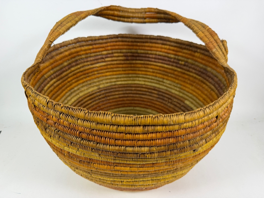 Antique Australian Aboriginal Gunditjmara Tribal Hand Woven Coiled Pandanus Grass Gathering Basket With Integrated Loop Handle 20'W X 17'H [Photo 5]