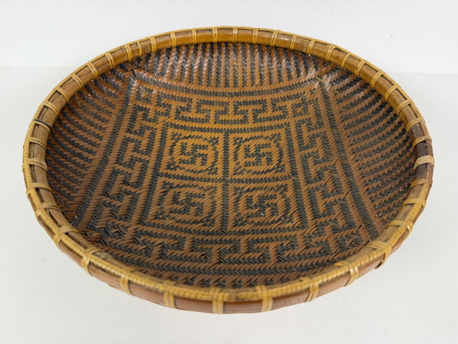 Vintage Chinese Two Tone Split Bamboo Winnowing Wedding Platter Basket With Woven Wan Character And Greek Key Fret Motifs 12.5'W X 4.5'H [Photo 2]