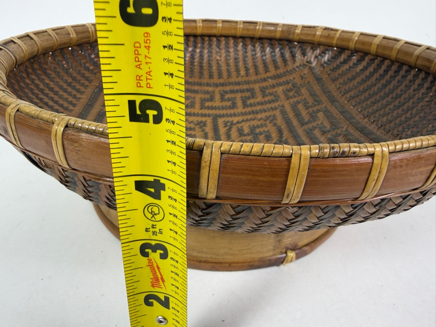 Vintage Chinese Two Tone Split Bamboo Winnowing Wedding Platter Basket With Woven Wan Character And Greek Key Fret Motifs 12.5'W X 4.5'H [Photo 9]