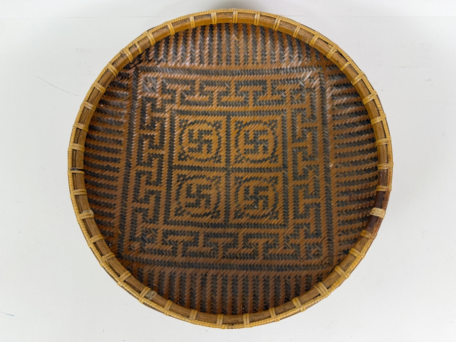 Vintage Chinese Two Tone Split Bamboo Winnowing Wedding Platter Basket With Woven Wan Character And Greek Key Fret Motifs 12.5'W X 4.5'H [Photo 3]