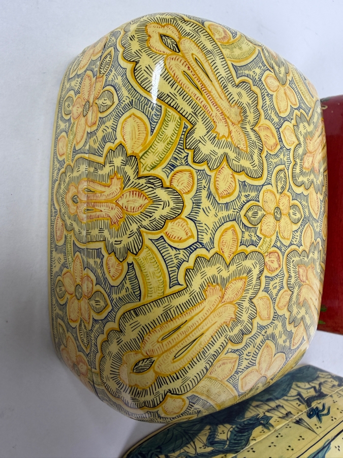 Vintage Hand Painted Persian Qajar Style Papier Mache Trinket Boxes Set Of Three With Mughal Court And Figural Scenes [Photo 3]