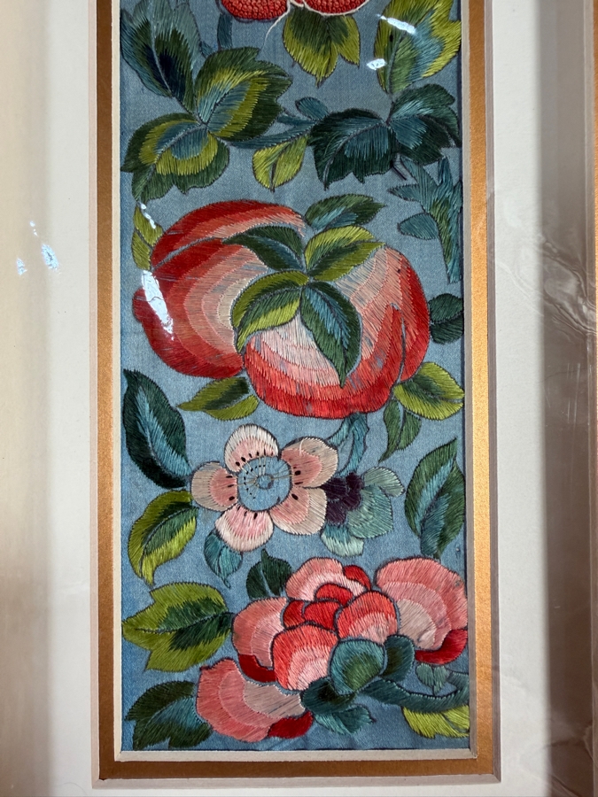 Just Added - Antique Chinese Framed Embroidered Sleeve Band with Hand Stitched Silk Peking Knot 3.75 X 18.5 [Photo 5]