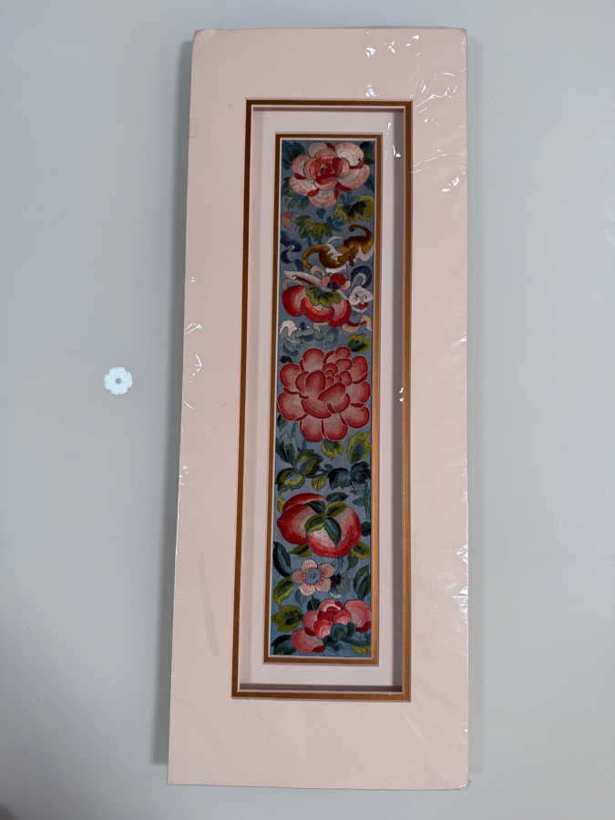 Just Added - Antique Chinese Framed Embroidered Sleeve Band with Hand Stitched Silk Peking Knot 3.75 X 18.5 [Photo 3]