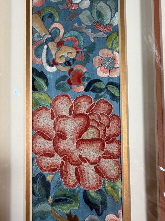 Just Added - Antique Chinese Framed Embroidered Sleeve Band with Hand Stitched Silk Peking Knot 3.5 X 19 [Photo 6]