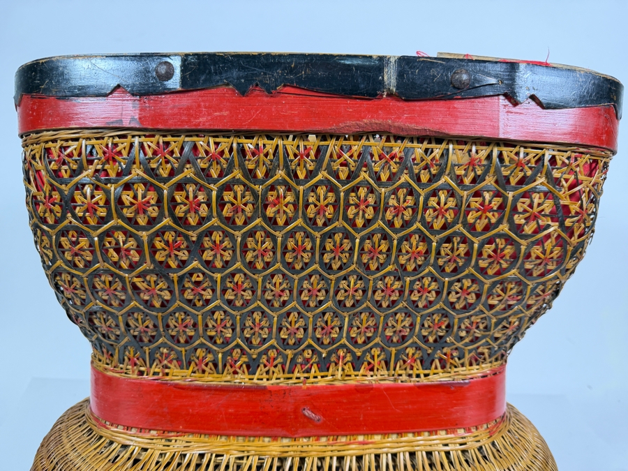 Vintage Chinese Woven Bamboo Hourglass Basket 16W X 9.5D X 14H [Photo 4]