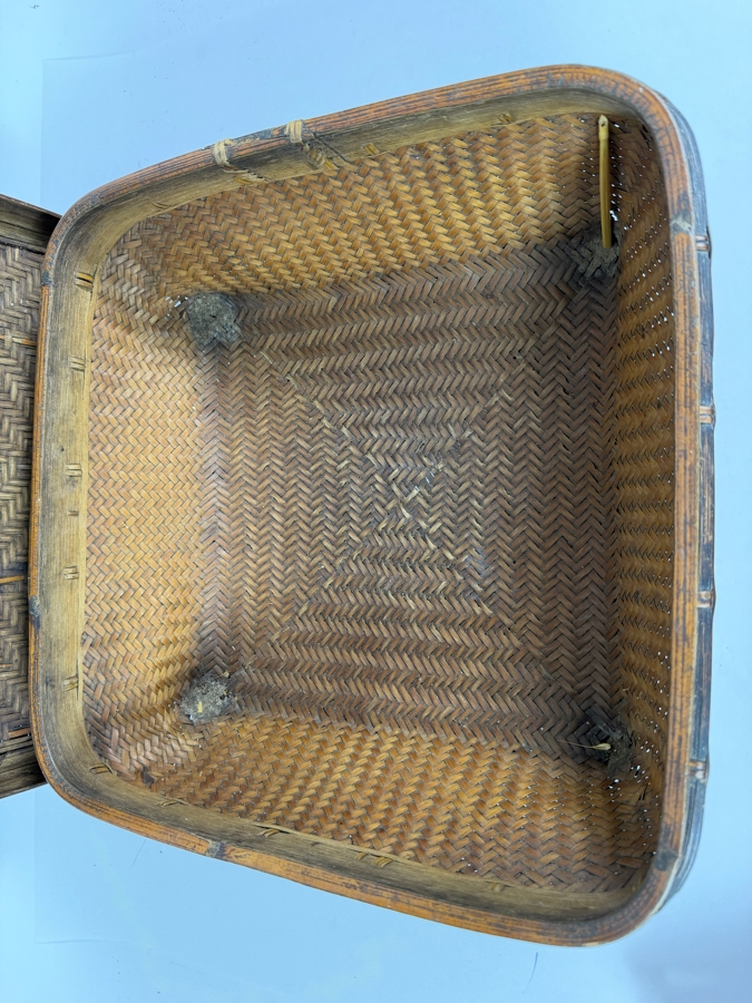 Antique Ifugao 'Camuan' Rice Basket from the Philippines 15W X 15D X 6H [Photo 8]