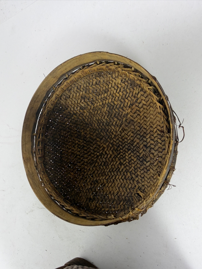 Antique Ifugao Rice Basket from the Philippines 11H
 [Photo 7]