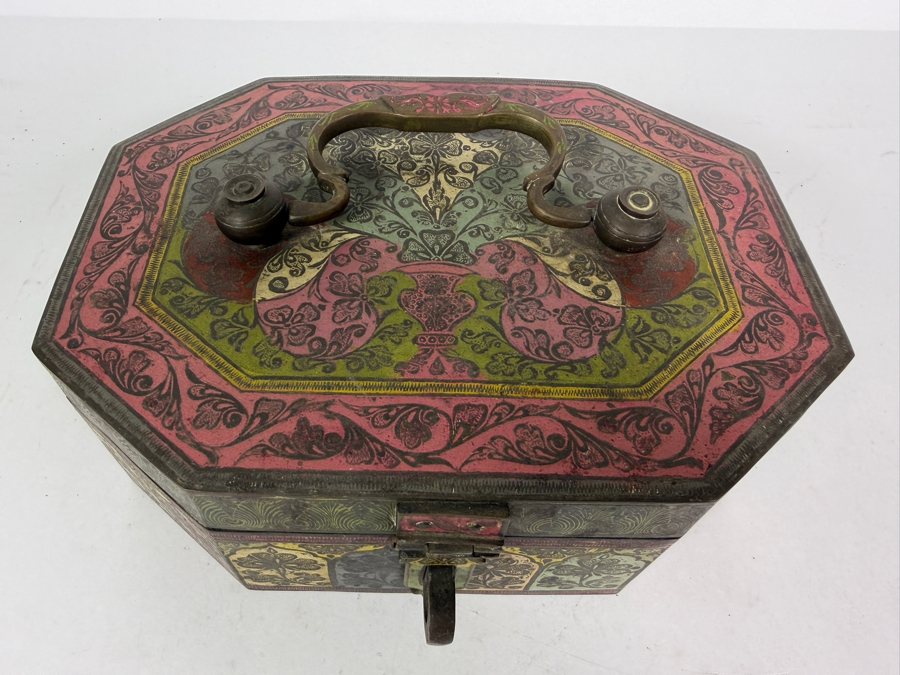 Antique Indian Octagonal Jewelry or Pandan Box from Muradabad 9W X 7D X 4H [Photo 3]