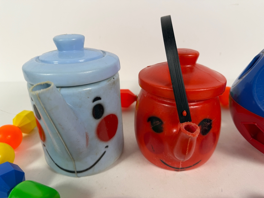  Vintage Toys Including a Tupperware Shape-O Toy and Pair of Toy Coffee and Tea Pots from Tanda Toys Plus Fisher-Price Snap-Lock Beads [Photo 3]