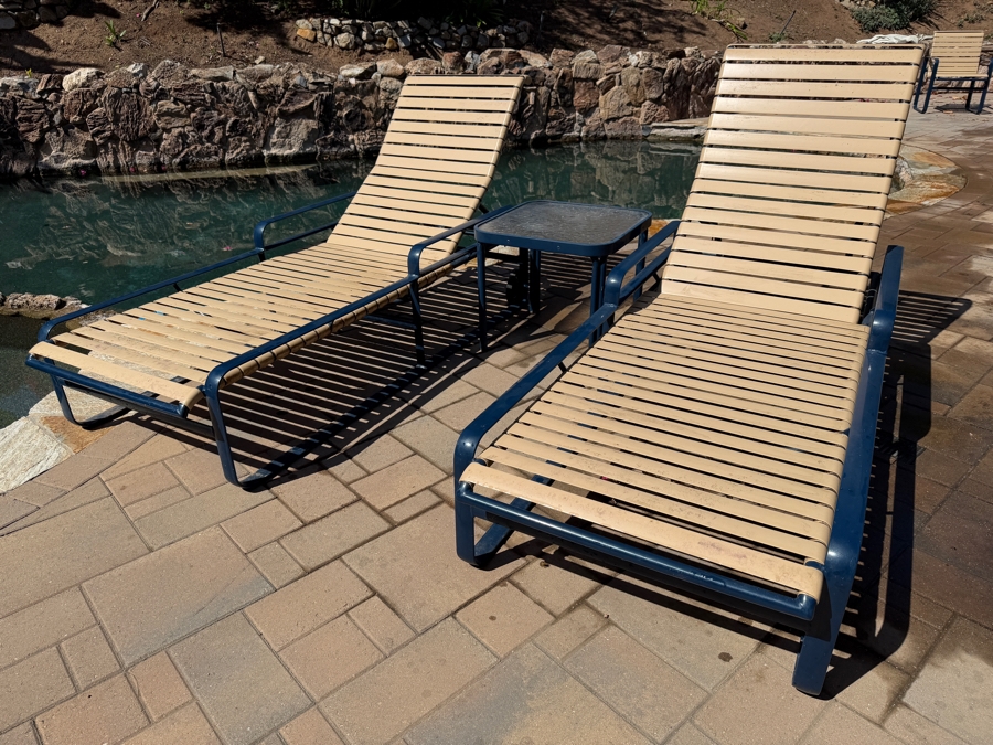 Vintage Mid-Century Modern Tropitone Aluminum And Vinyl Strap Three Piece Poolside Patio Lounge Set With Glass Top Side Table 20W X 20D X 18H [Photo 3]