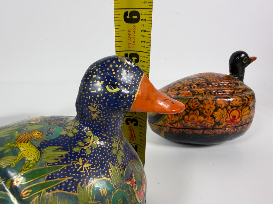 (3) Vintage Kashmiri Paper Mache Trinket Boxes in Shape of Ducks 7W X 5H [Photo 11]