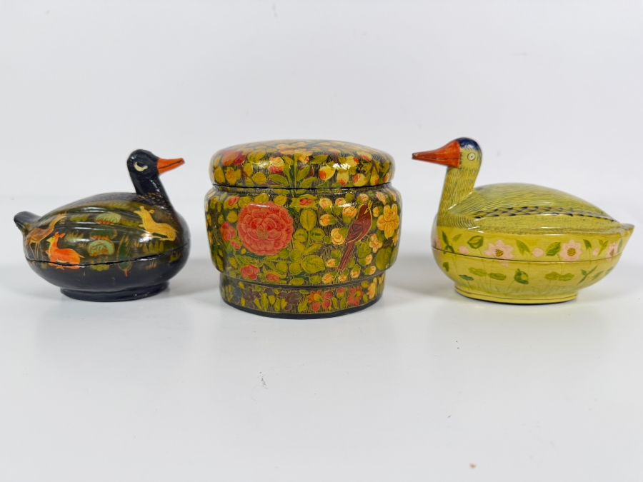 (2) Vintage Kashmiri Paper Mache Trinket Boxes in Shape of Ducks and (1) Vintage Kashmiri Paper Mache Trinket Box [Photo 2]