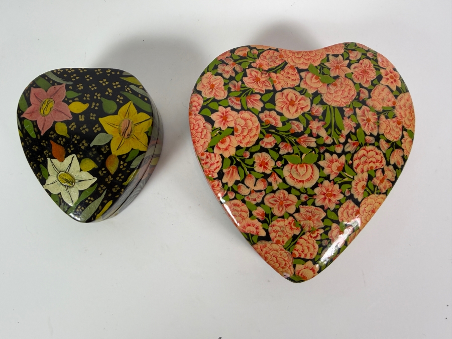 (2) Vintage Kashmiri Paper Mache Heart Shaped Trinket Boxes [Photo 2]