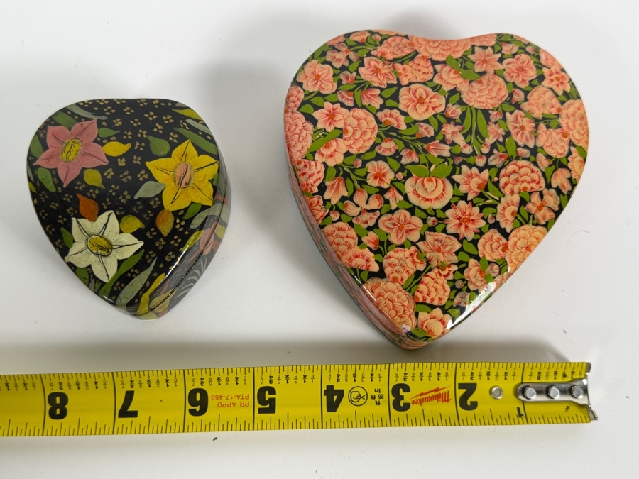 (2) Vintage Kashmiri Paper Mache Heart Shaped Trinket Boxes [Photo 8]