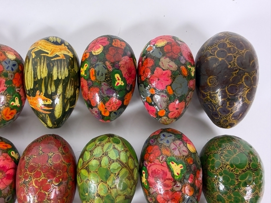 (21) Vintage Hand-painted Lacquered Paper Mache Eggs from Kashmir [Photo 5]